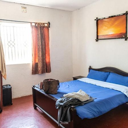 Ole Munyak-4 Bed House On The Hill Villa Naivasha Bagian luar foto