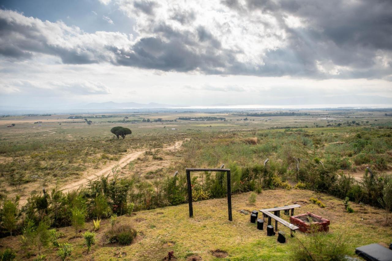 Ole Munyak-4 Bed House On The Hill Villa Naivasha Bagian luar foto