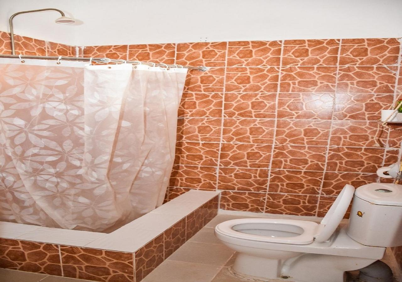 Ole Munyak-4 Bed House On The Hill Villa Naivasha Bagian luar foto