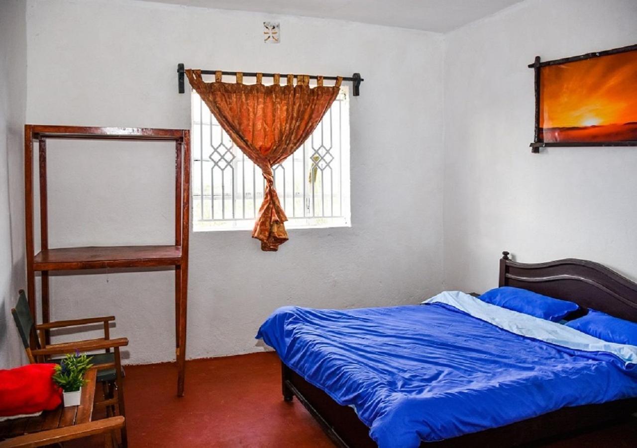 Ole Munyak-4 Bed House On The Hill Villa Naivasha Bagian luar foto